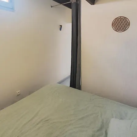 Appartement 2 Bedroom Stunning In Agde
