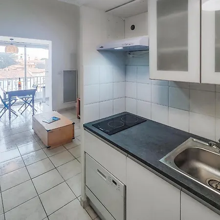 Appartement 2 Bedroom Stunning In Agde