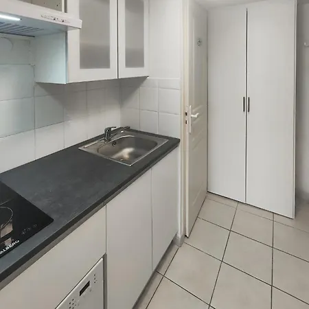 2 Bedroom Stunning In Appartement